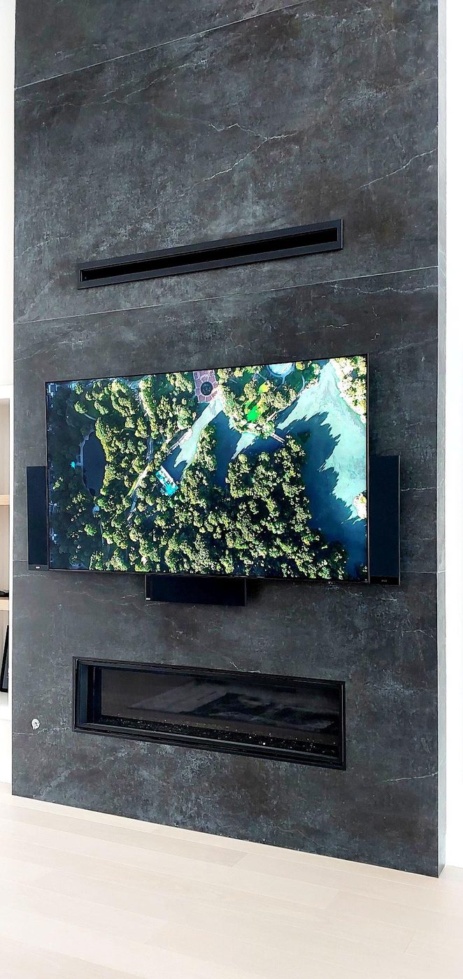 Big Modern House — SmartNova AV project photo