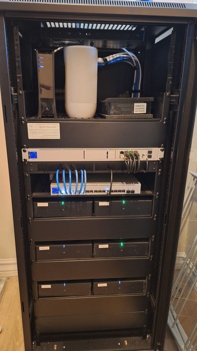 Waterfront Family Home — SmartNova AV project photo