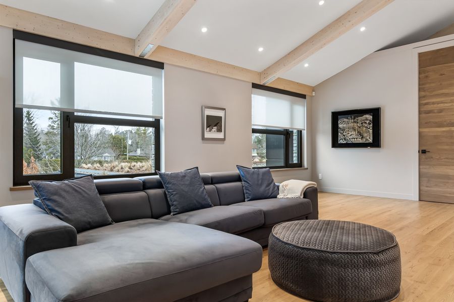 Motorized roller shades on large windows