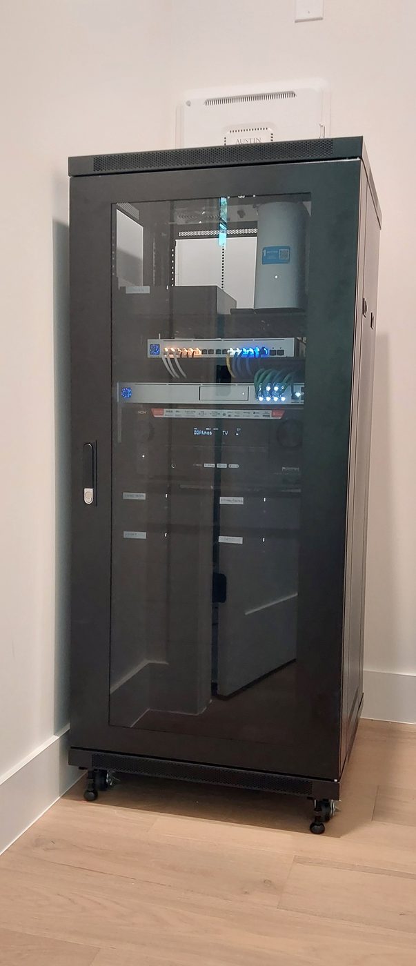 Modern Urban Home — SmartNova AV project photo